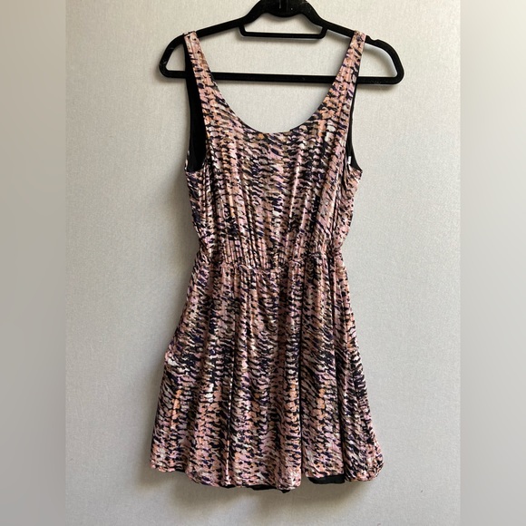 BCBG Dresses & Skirts - BCBG Generation Pink/ Black tie back dress Sz S